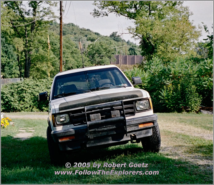 88 S10 Blazer Front, New AT–Tires