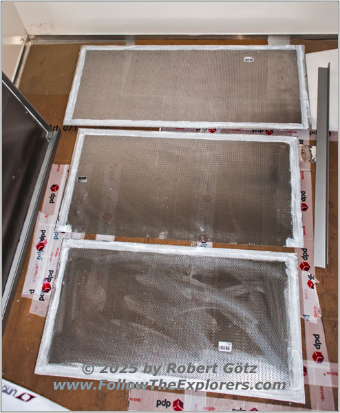 Shelter mattress carrier Shelter mattress carrier