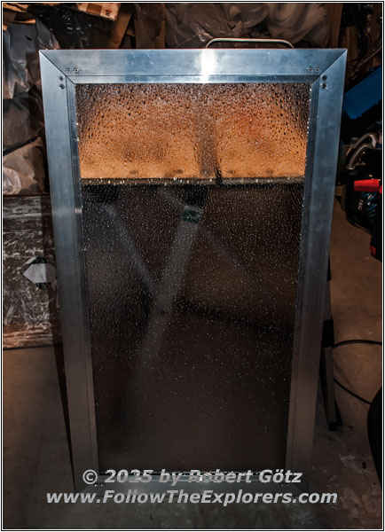 Shelter bedroom door Shelter bedroom door