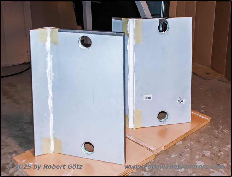 Shelter toilet hatch Shelter toilet hatch