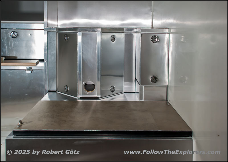 Shelter toilet Shelter toilet