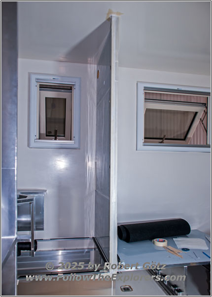 Koffer Toilettentürrahmen Koffer Toilettentürrahmen