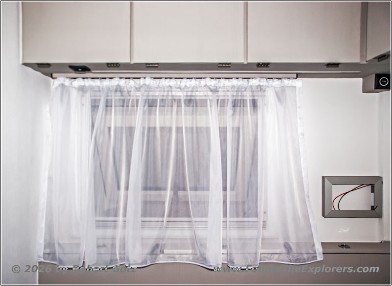 Shelter bedroom curtain Shelter bedroom curtain