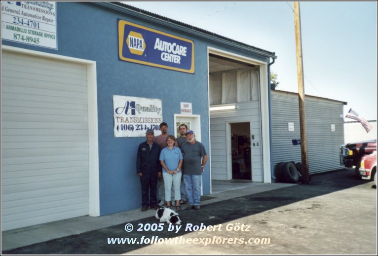 Ken, Josh, Randy, Sue, Earl und Hund Ellie, A1 Quality Transmission Miles City Ken, Josh, Randy, Sue, Earl und Hund Ellie, A1 Quality Transmission Miles City