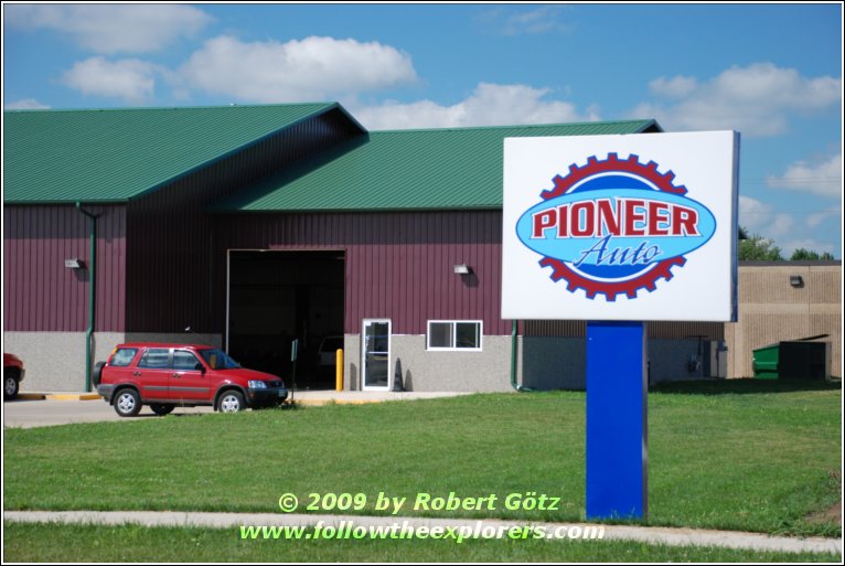 Pioneer Auto in Sergeant Bluff, Iowa