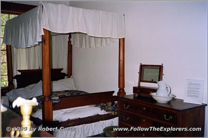 Our House Museum Bedroom