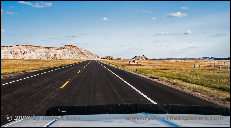 Highway 44, Badlands National Park, South Dakota