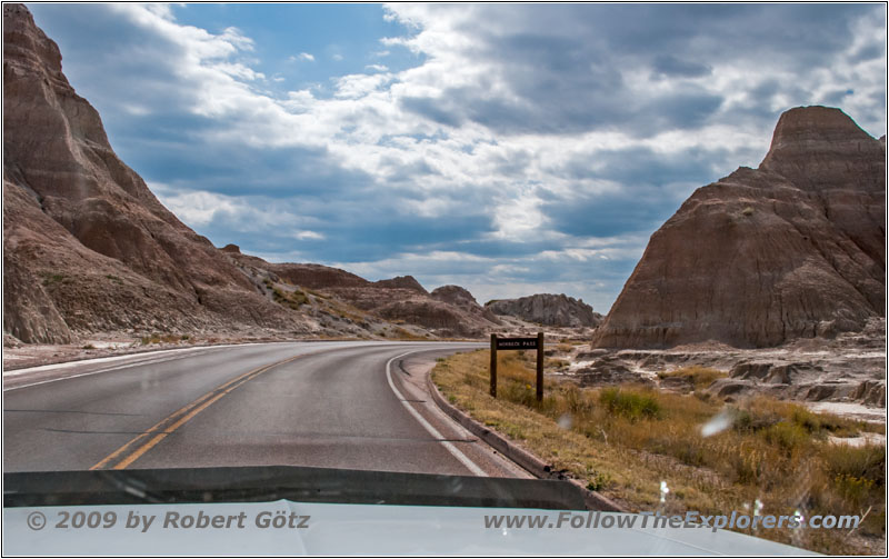 Norbeck Pass, Highway 240, Badlands National Park, South Dakota Norbeck Pass, Highway 240, Badlands National Park, South Dakota