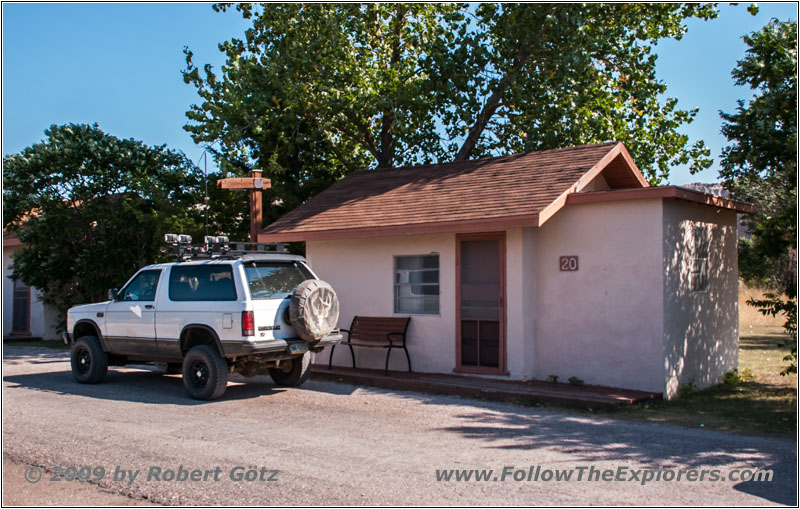 88 S10 Blazer, Cedar Pass Lodge, Badlands National Park, South Dakota 88 S10 Blazer, Cedar Pass Lodge, Badlands National Park, South Dakota