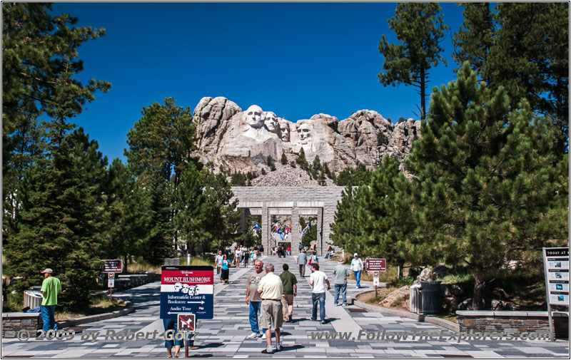 Mt. Rushmore National Monument, SD Mt. Rushmore National Monument, SD