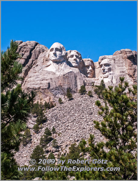 Mt. Rushmore National Monument, SD Mt. Rushmore National Monument, SD