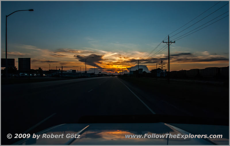 Sonnenuntergang, Highway 51/E 2nd St, Gillette, South Dakota