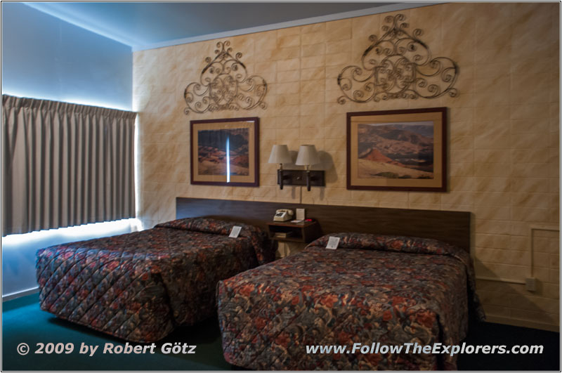 Holiday Lodge, Lander, WY Holiday Lodge, Lander, WY