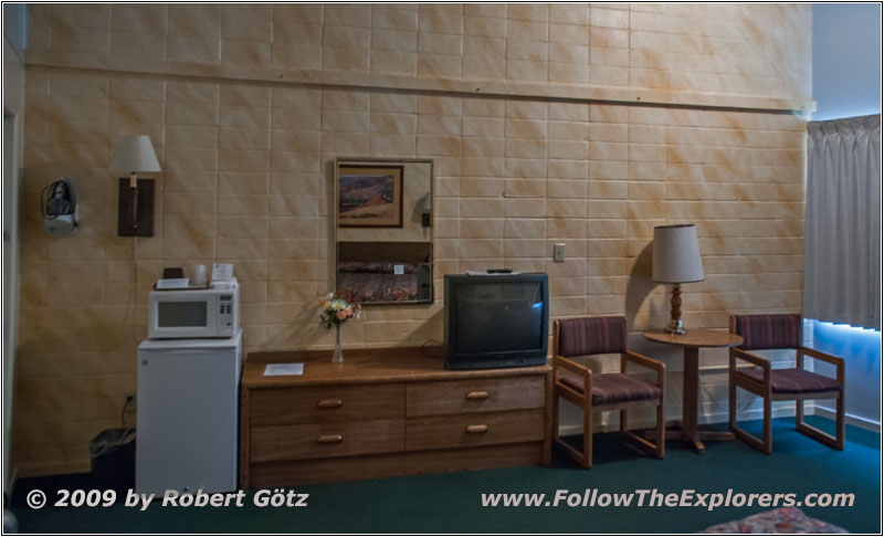 Holiday Lodge, Lander, WY Holiday Lodge, Lander, WY