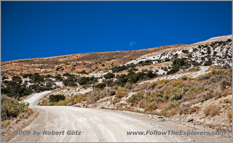 Mond, CR69/Gookin-White Mountain Rd, Wyoming Mond, CR69/Gookin-White Mountain Rd, Wyoming