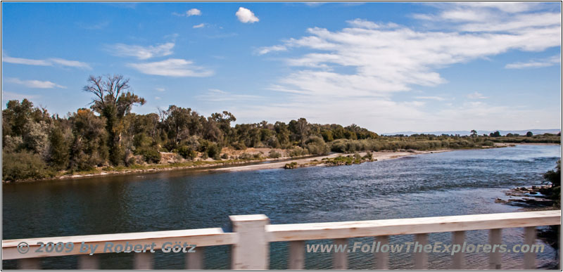 W Ferry Butte Rd, Snake River, ID