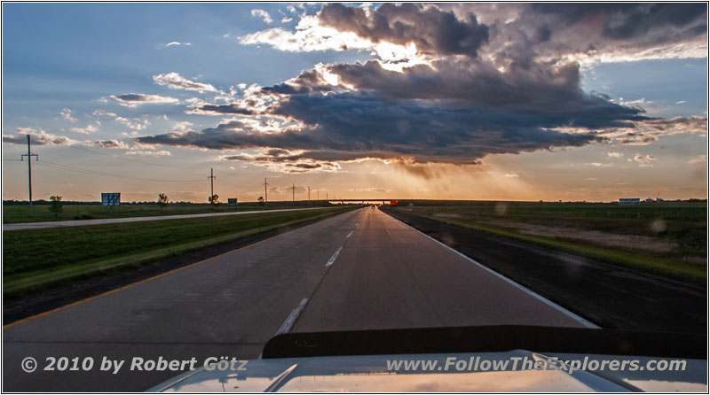 Sonnenuntergang Interstate 90, South Dakota Sonnenuntergang Interstate 90, South Dakota