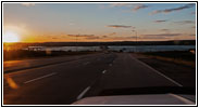 Sonnenuntergang Interstate 90, Missouri River, South Dakota
