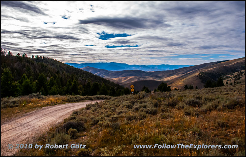 Lemhi Pass, State Line MT and ID