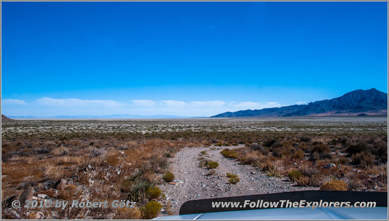 Crater Island Rd, Bonneville Salt Flats, Utah