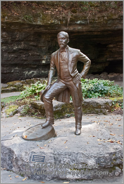 Jack Daniels Statue, Tennessee