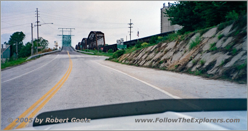 Highway 240, Missouri River, Missouri