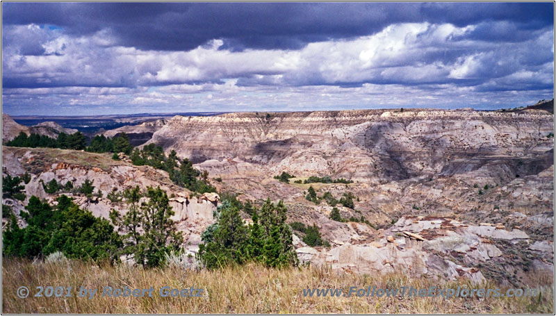 Eyeful, Makoshika State Park, Montana