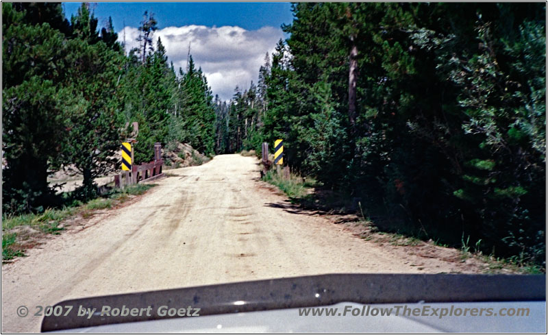 Louis Lake Rd/FR300, WY