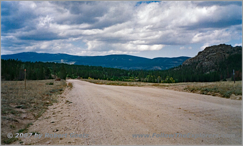 Louis Lake Rd/FR300, WY