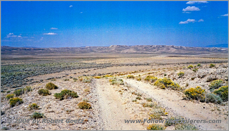 BLM Rd 3216, Cyclone Rim, Great Divide Basin, Wyoming