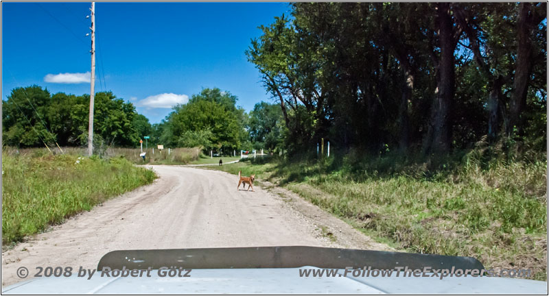 N River Rd, Kansas