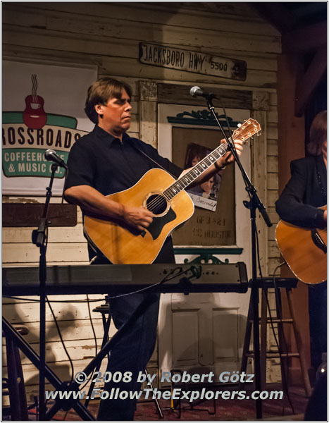 Chris Gage, Crossroads Coffeehouse, Winnsboro, TX Chris Gage, Crossroads Coffeehouse, Winnsboro, TX