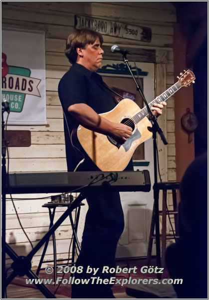 Chris Gage, Crossroads Coffeehouse, Winnsboro, TX Chris Gage, Crossroads Coffeehouse, Winnsboro, TX