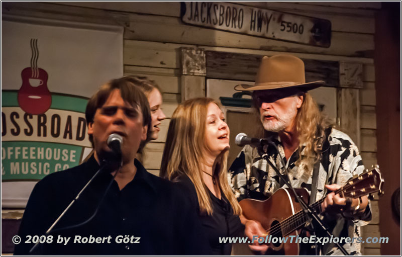 Chris, Kate, Lynn, Lindy, Crossroads Coffeehouse, Winnsboro, TX Chris, Kate, Lynn, Lindy, Crossroads Coffeehouse, Winnsboro, TX