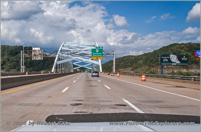 I–79, Ohio River, Pittsburgh, PA I–79, Ohio River, Pittsburgh, PA