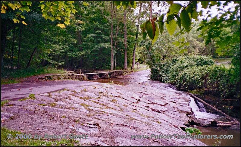 Park Road am Bear Trail, Buttermilk Falls State Park, New York