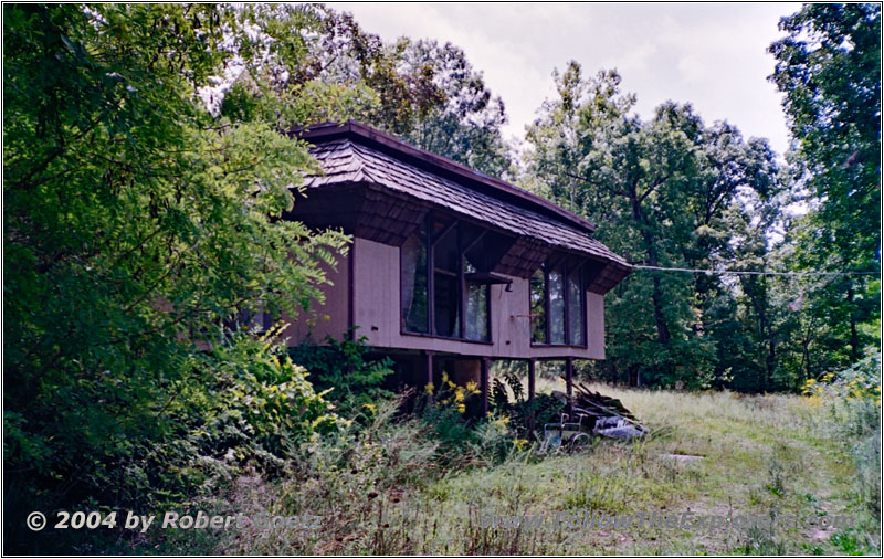 Fantasy Wild Caverns, Abandoned Office, MO