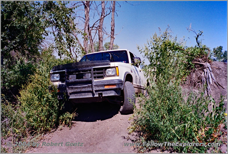 88 S10 Blazer festgefahren beim Arkansas River, Kansas