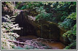 Pictual Rock Cave, Sugar Maple Nature Trail, Wyalusing State Park, WI