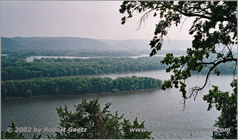 Mississippi River, Fire Point, Effigy Mounds, IA