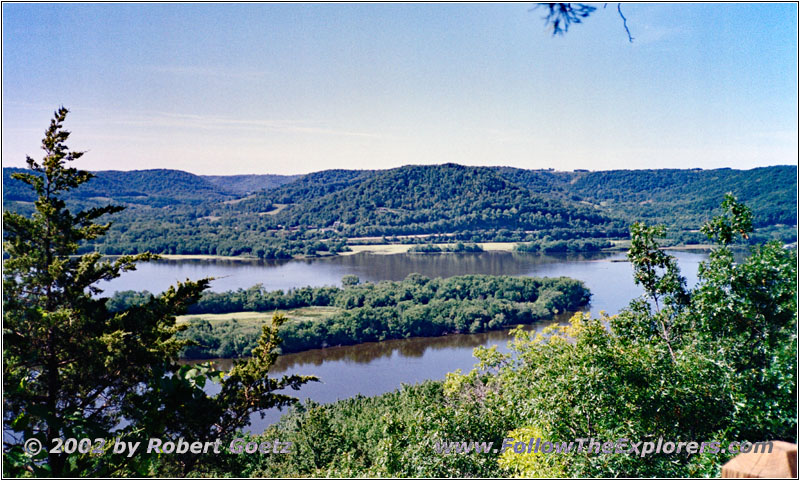 Mississippi River, Bradys Bluff Trail, Perrot State Park, Wisconsin